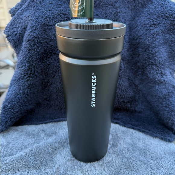 Starbucks Tumblers/Water Bottles/Drinkware - Picture 15 of 16